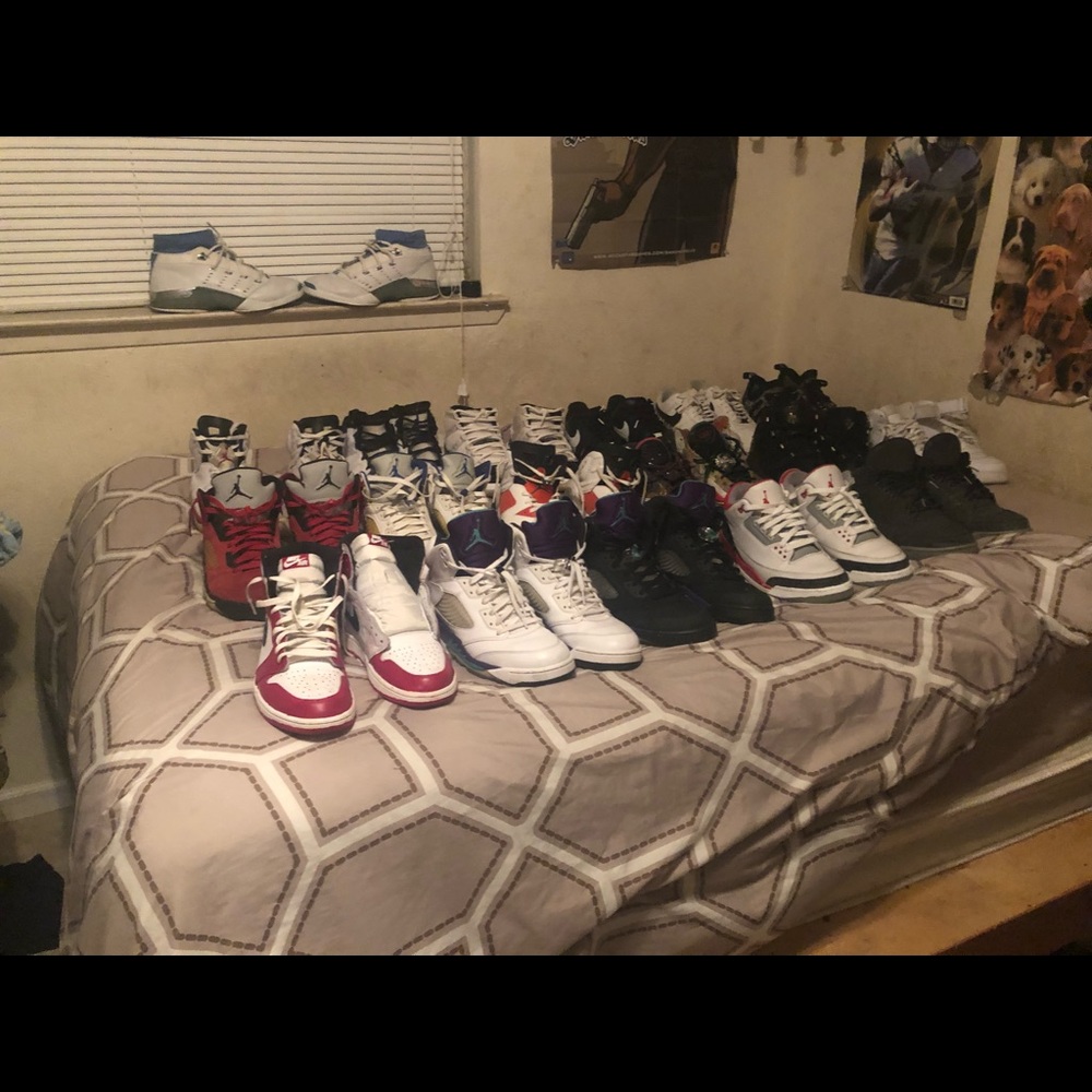Shoe collection - Picture 3 of 4